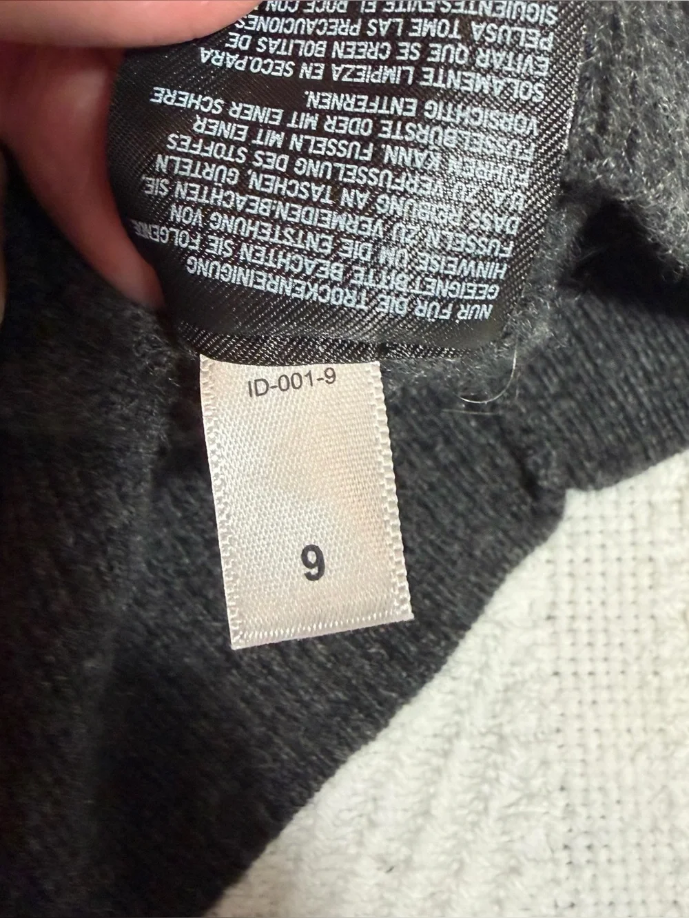 Uniqlo title men’s